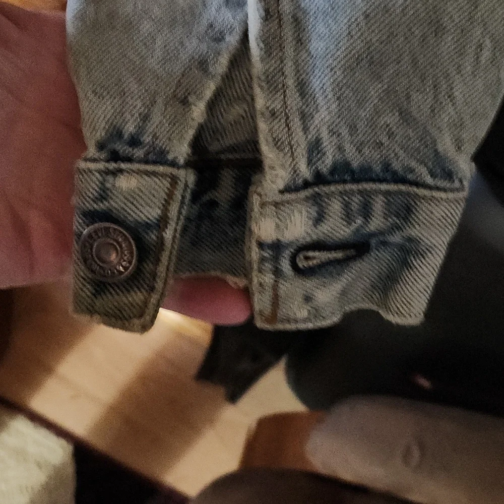 LEVI jacket - Picture 5 of 5